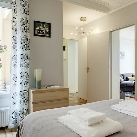 Apartment Europea - Beauregard Paris